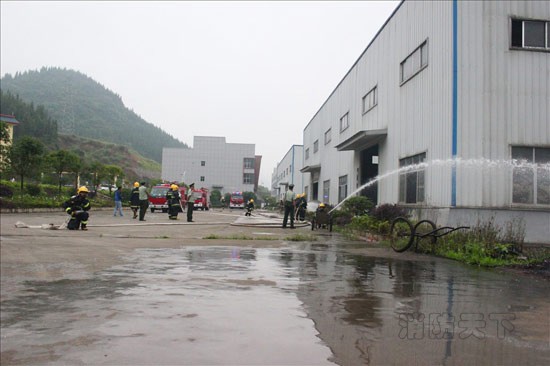 江口大隊(duì)開展無預(yù)案隨機(jī)處置演練活動(dòng)