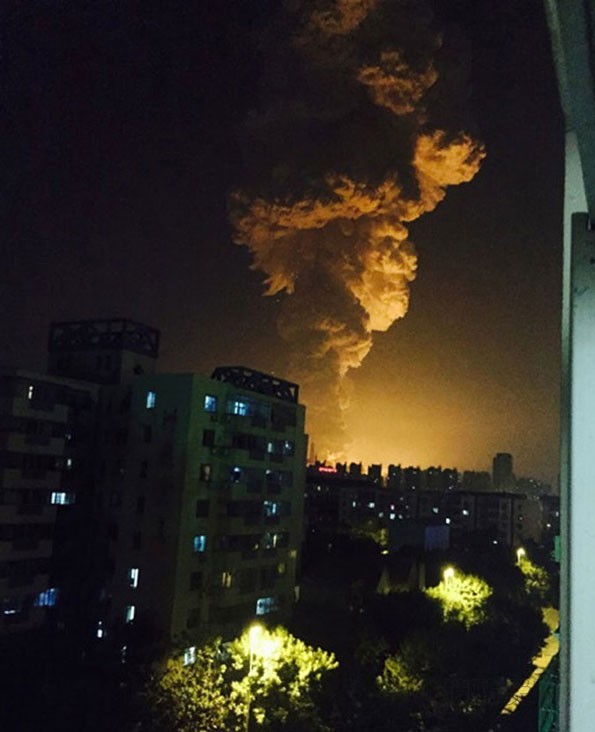 天津港爆炸原因:一物流堆發(fā)生火災(zāi) 撲救中引發(fā)爆炸